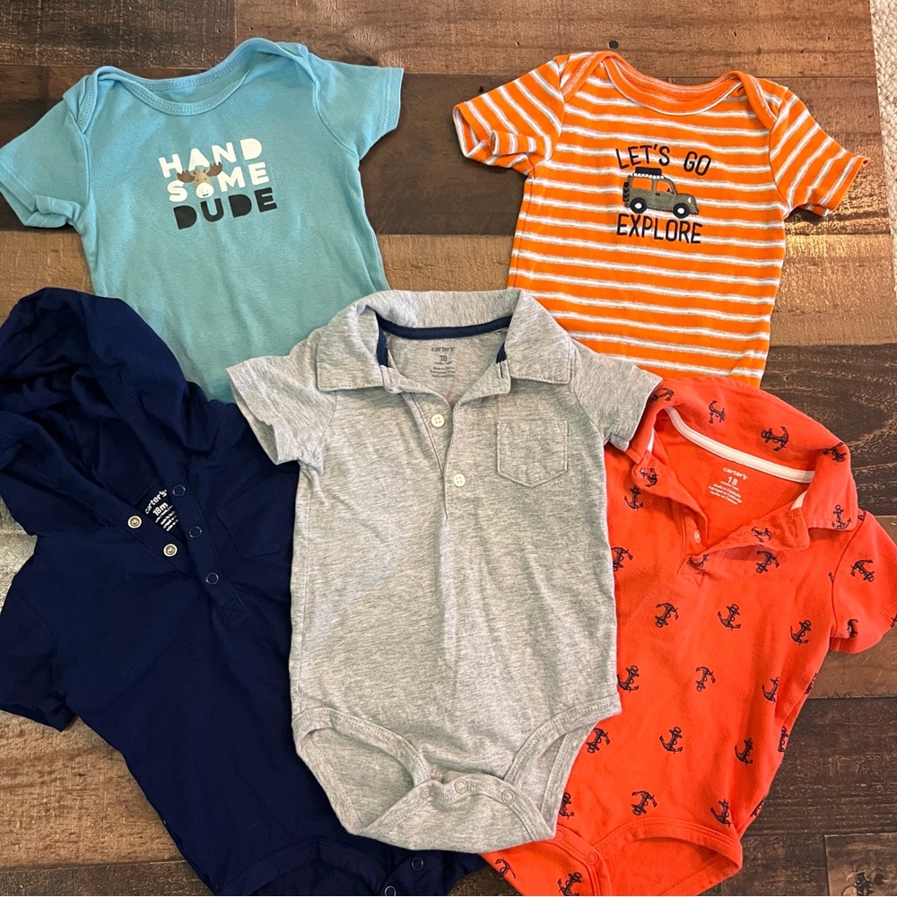 Carter’s Baby Boy Short Sleeve Shirt Bundle (Size 18M)